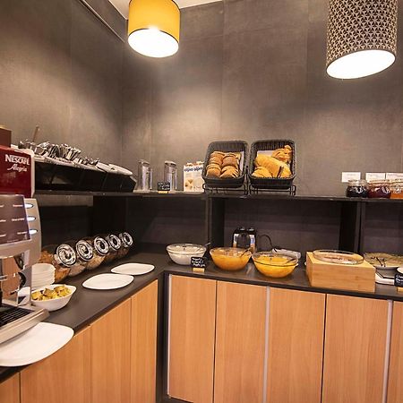 Falireon Hotel Athens Ngoại thất bức ảnh