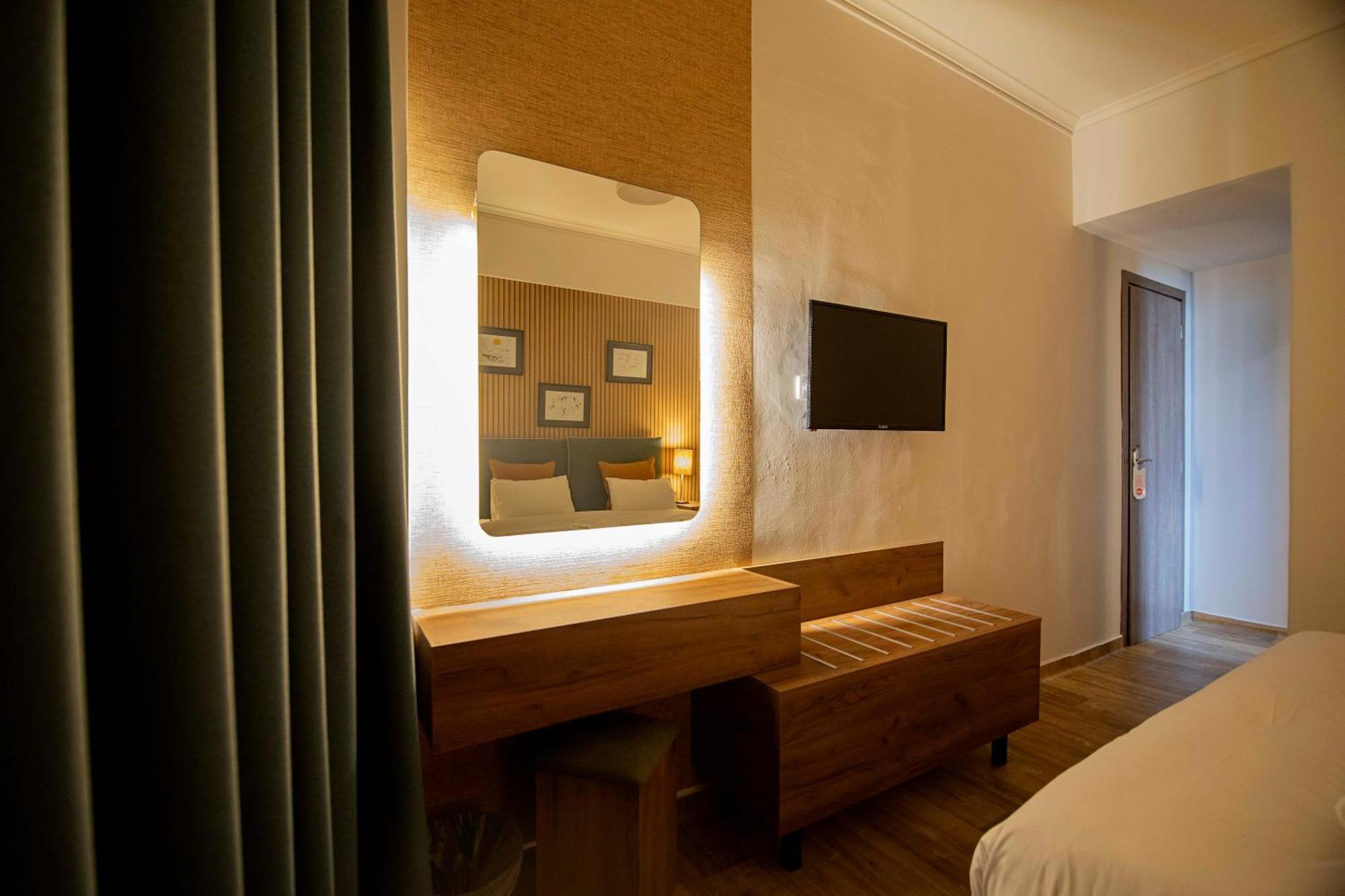 Falireon Hotel Athens Ngoại thất bức ảnh